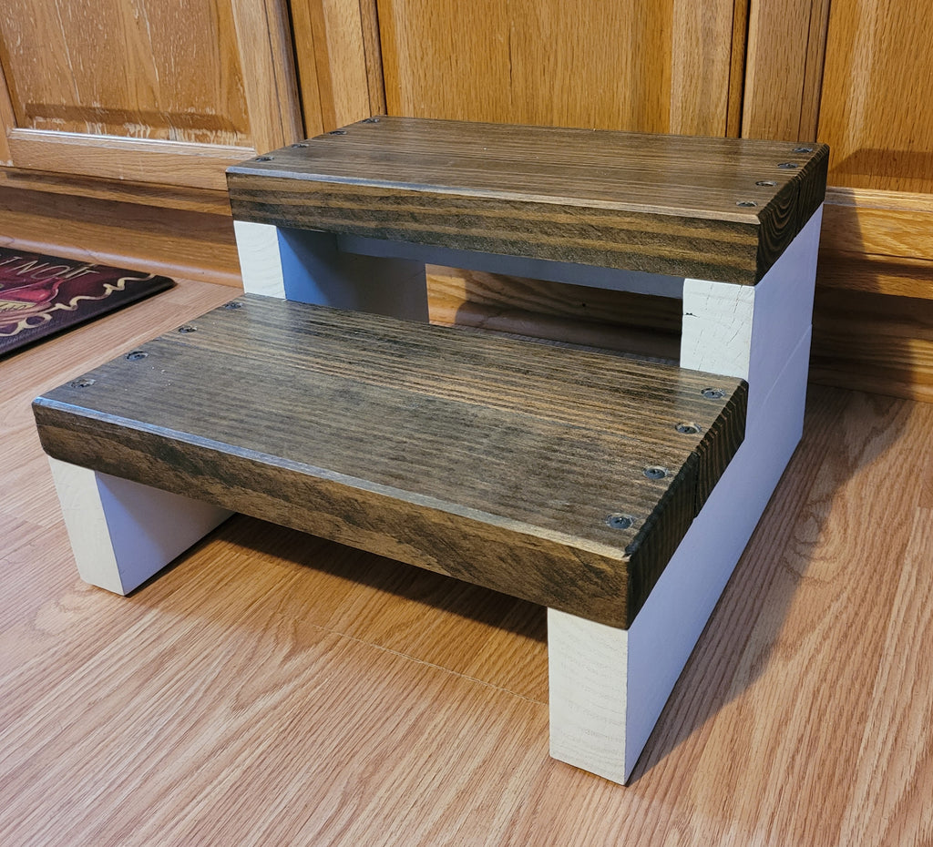 Simple Step Stool - Digital Download (FREE)